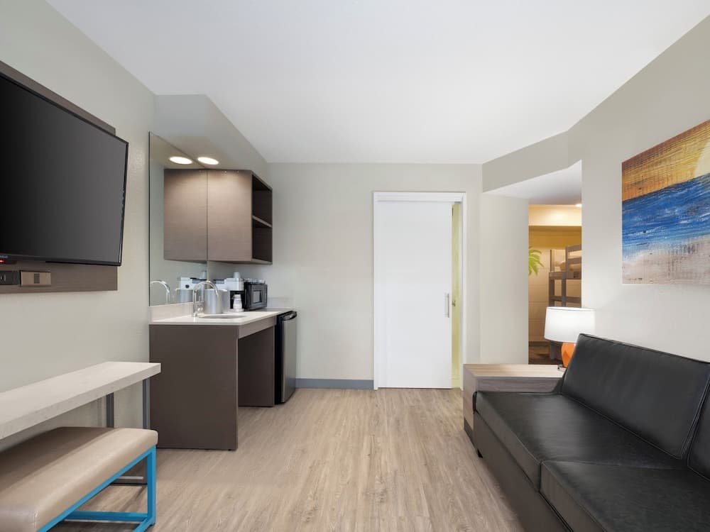 Holiday Inn Resort Orlando Suites - Waterpark by IHG — 9