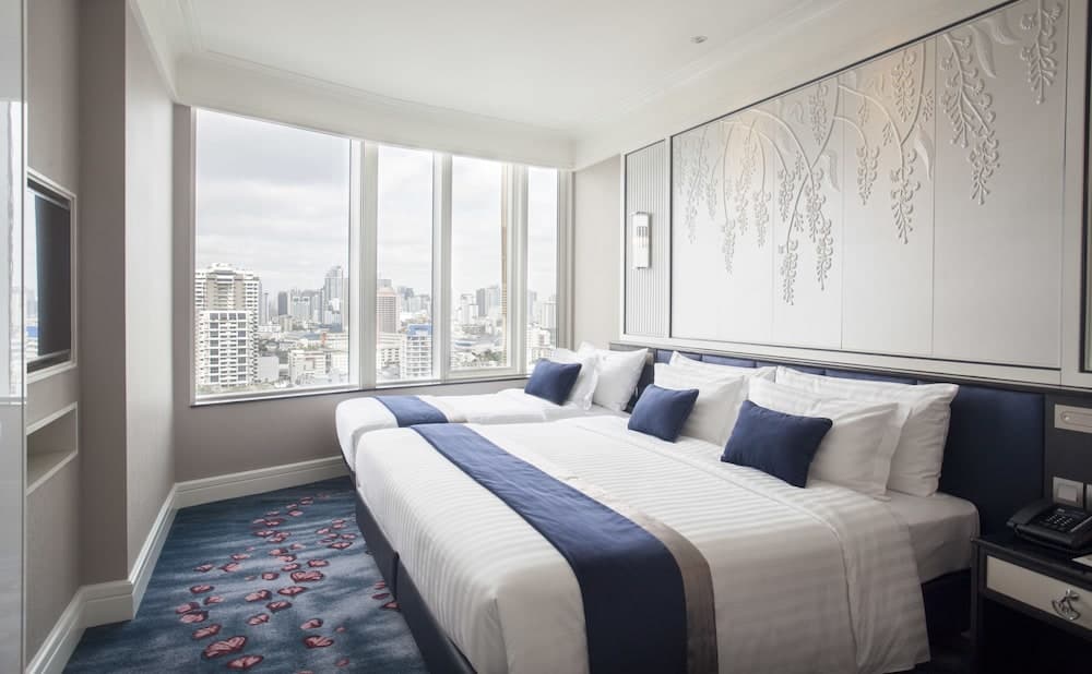 Grande Centre Point Sukhumvit 55 — 5