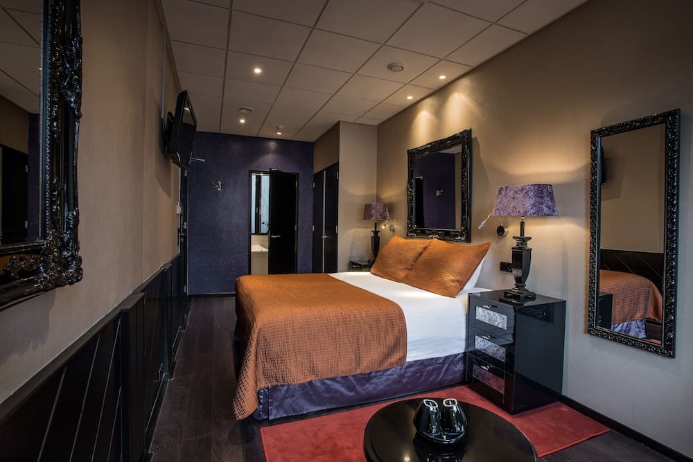 Hotel Sebastian's — 23