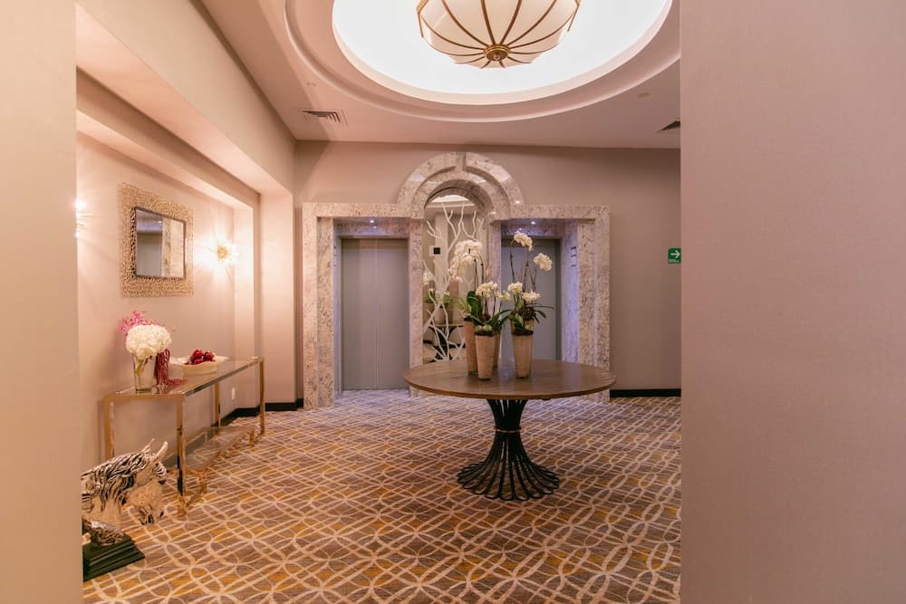 Suites Sky Marquis — 23
