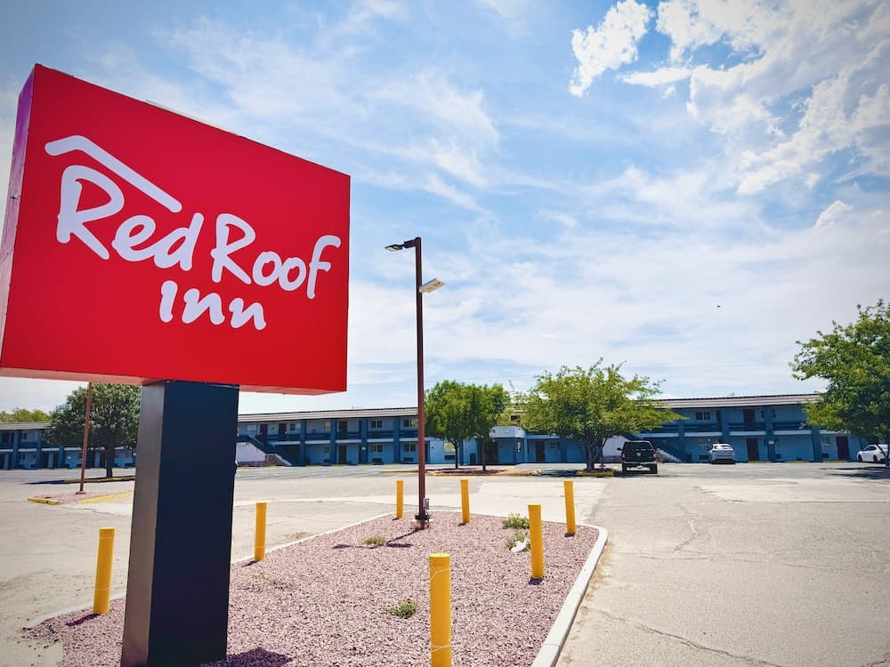 Red Roof Inn Miami, AZ — 3