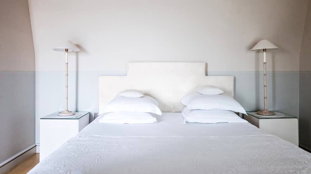 Monsieur George Hotel & Spa – Champs Elysées — 4