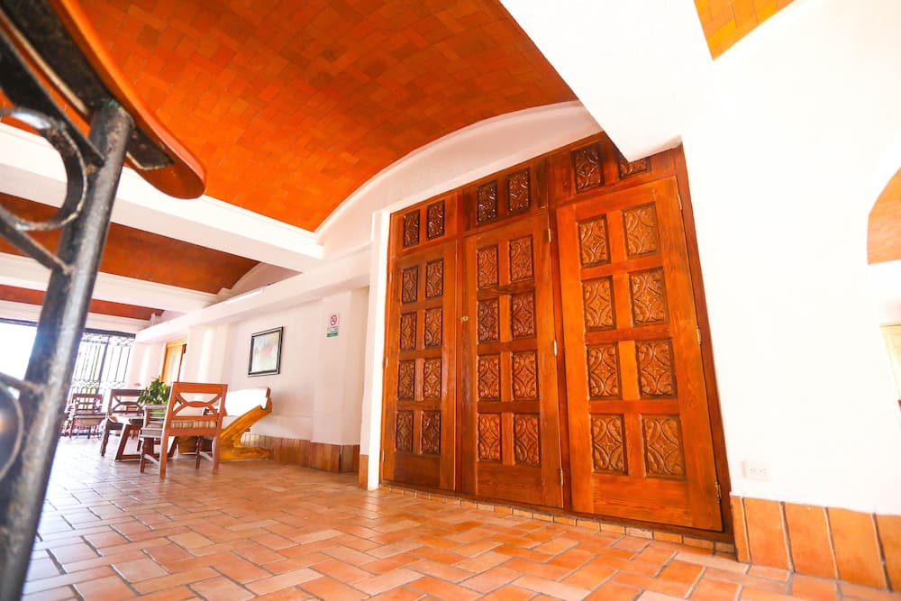 Hotel Maria de Lourdes Cancun — 19