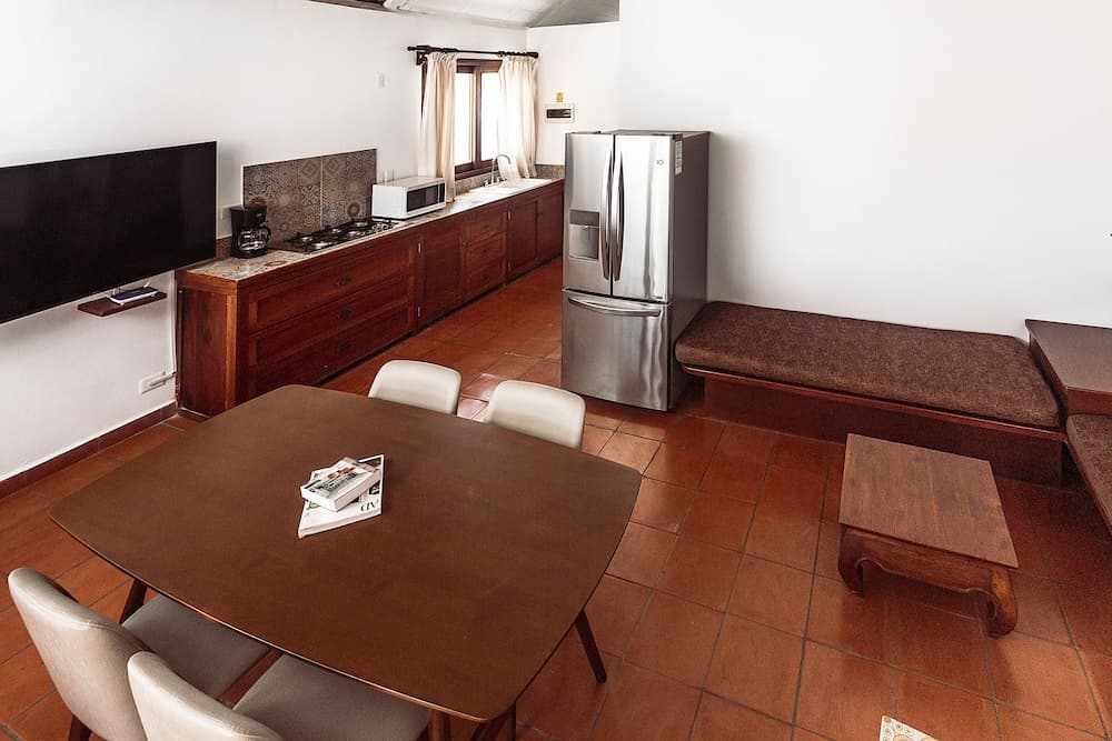 Fabiola Condo Hotel — 12