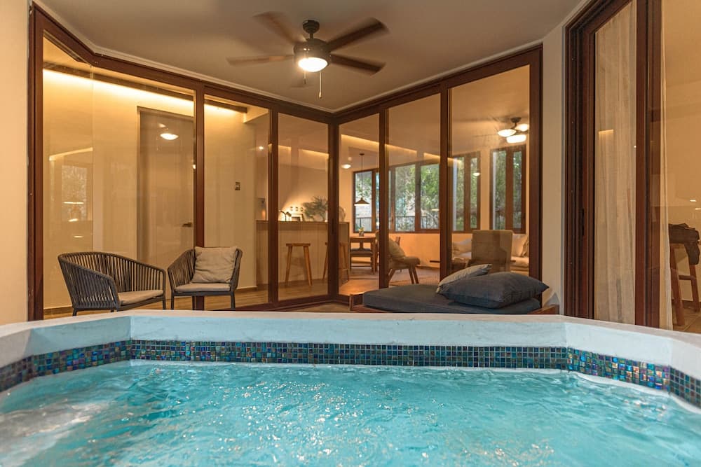 K'uyen Boutique Hotel — 2