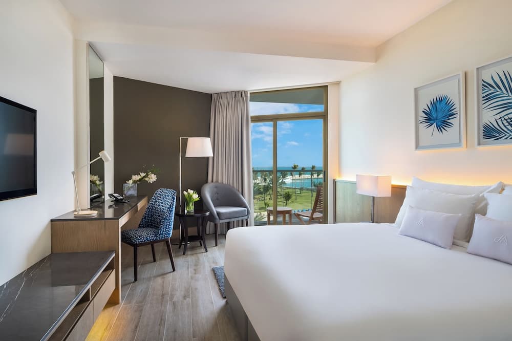 JA Beach Hotel, Dubai — 18