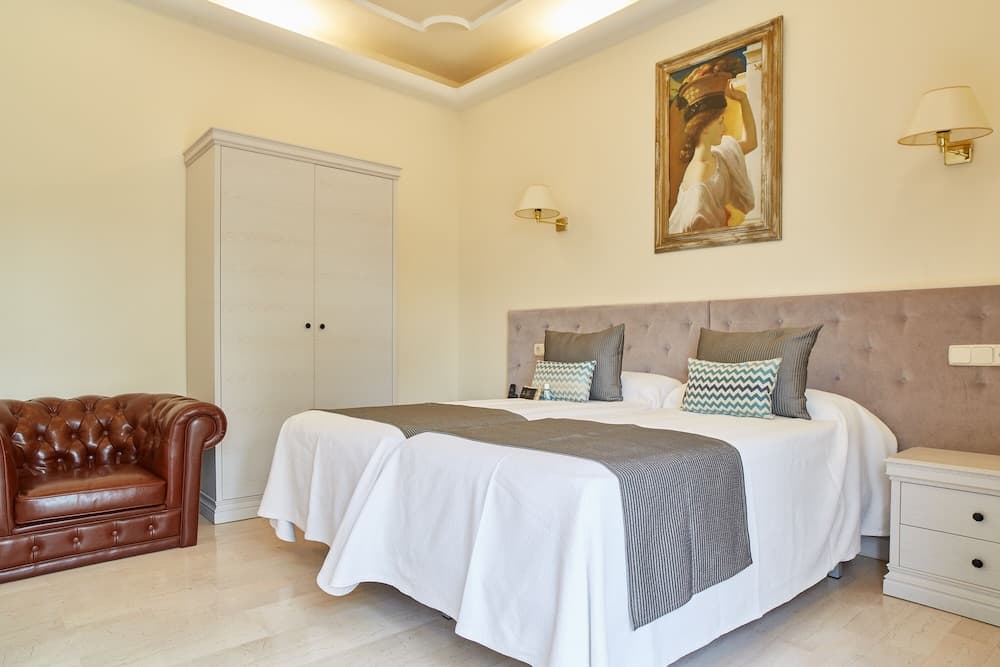 Gran Hotel Palladium — 17