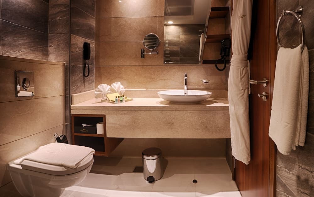Rose Park Hotel Al Barsha — 19