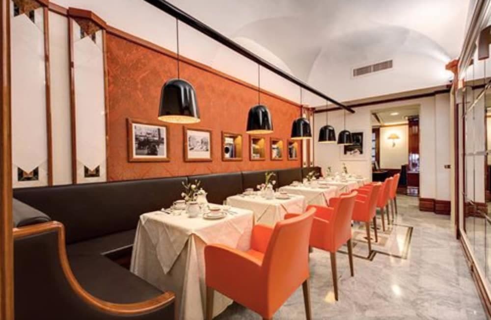 Albergo Del Senato — 15