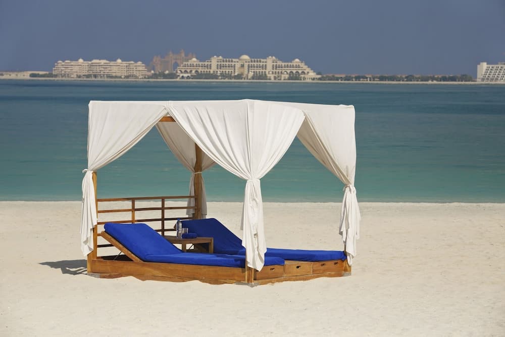 DoubleTree by Hilton Dubai - Jumeirah Beach — 12