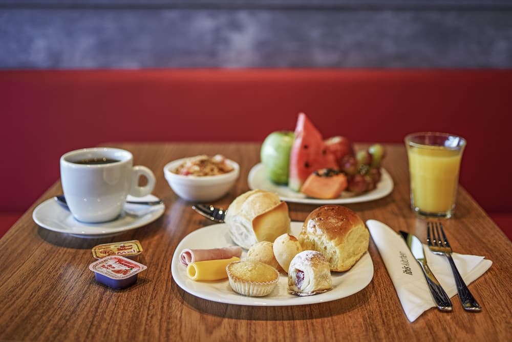 ibis Lisboa Centro Libertà — 21