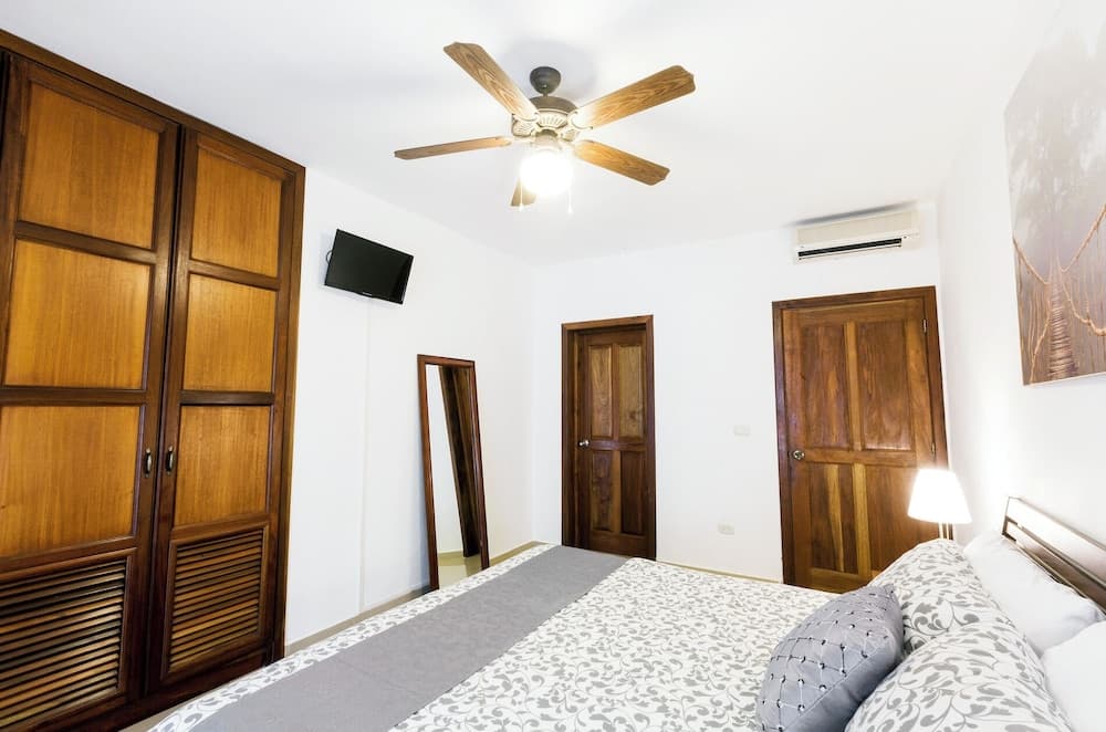 LAS TERRAZAS - POOL VIEW SUITES — 2