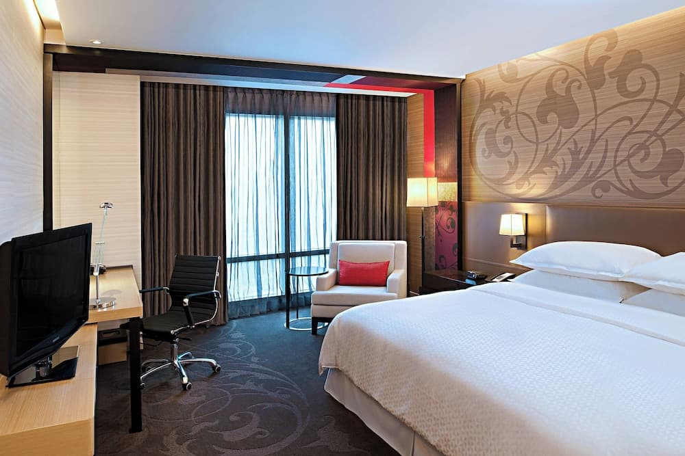 Four Points by Sheraton Bangkok, Sukhumvit 15 — 9