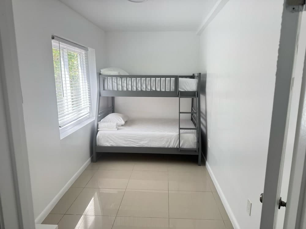 Renzzi Villas — 3