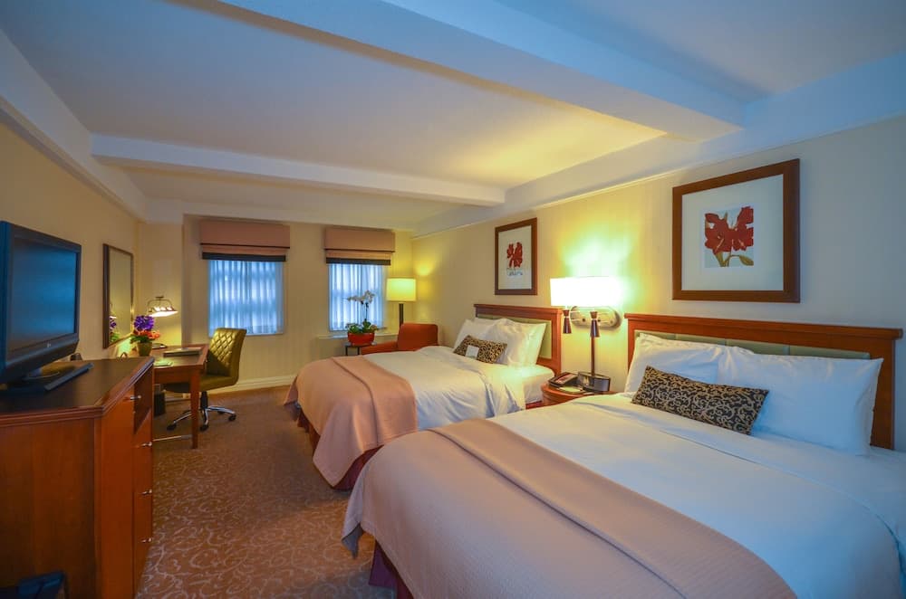 San Carlos Hotel — 5