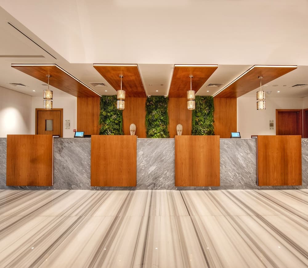 Canal Central Hotel — 5