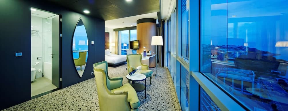 Doubletree by Hilton Istanbul Moda — 22