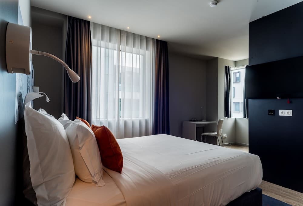 Hotel Star Inn Lisbon Aeroporto — 13