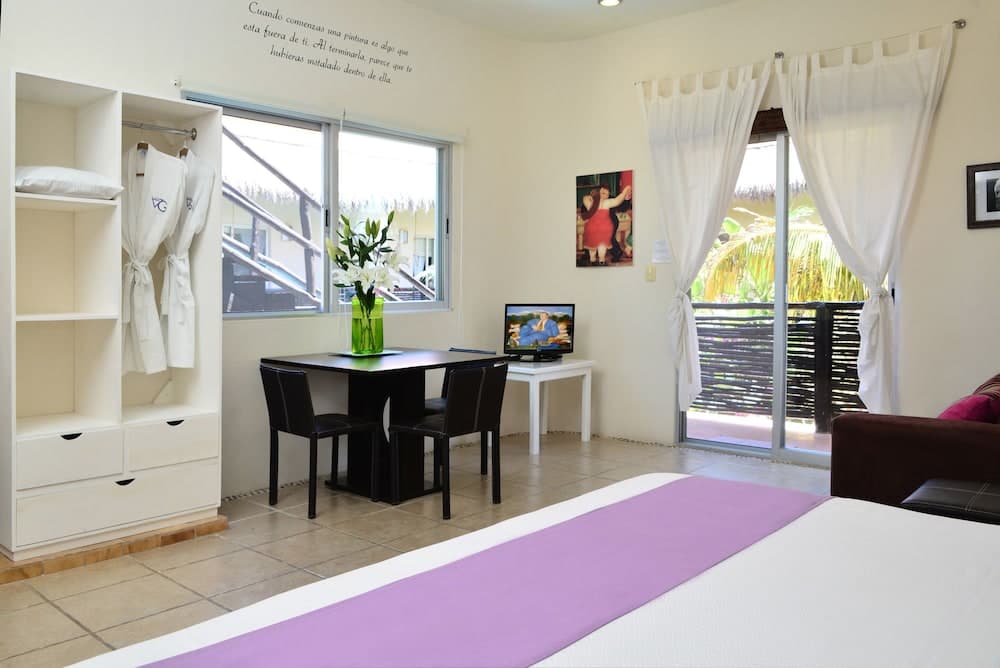 Villas Geminis Boutique Condo Hotel — 5