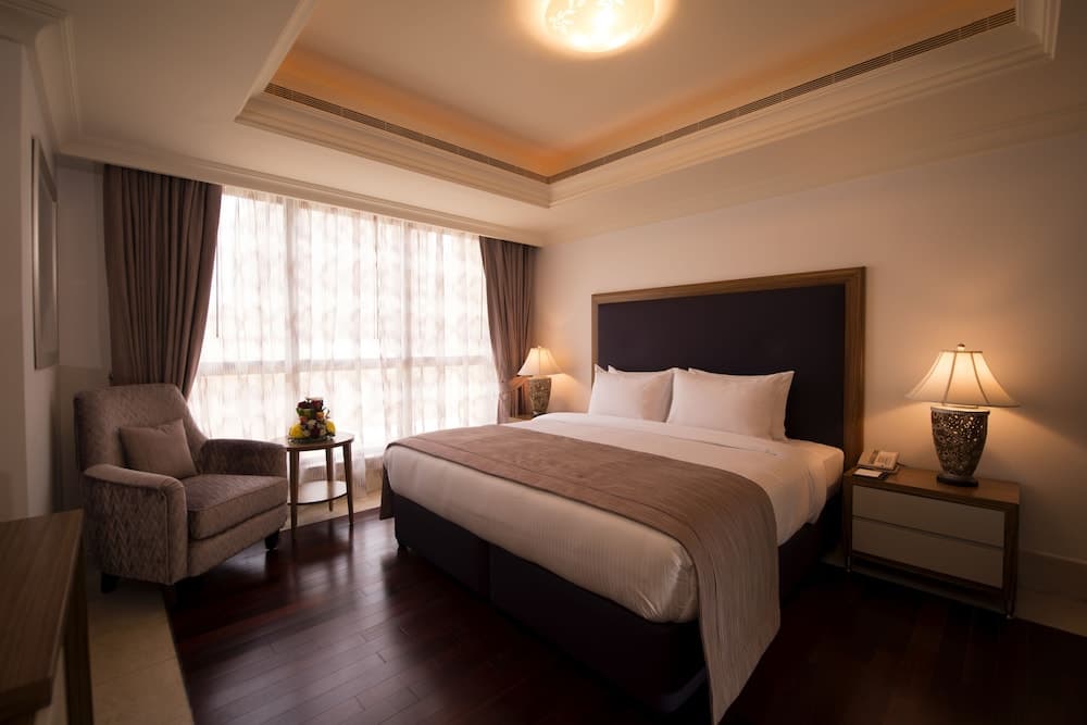 Roda Amwaj Suites hotel, The Walk, Jumeirah Beach Residence, Dubai, 555613, United Arab Emirates — photo 9