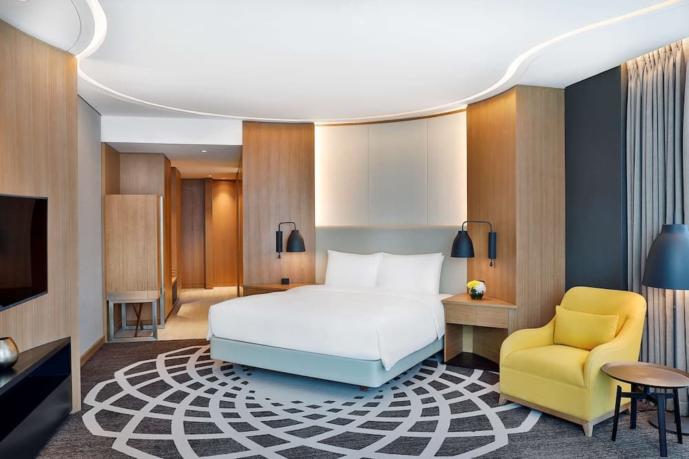 DoubleTree by Hilton Dubai - Business Bay — 12