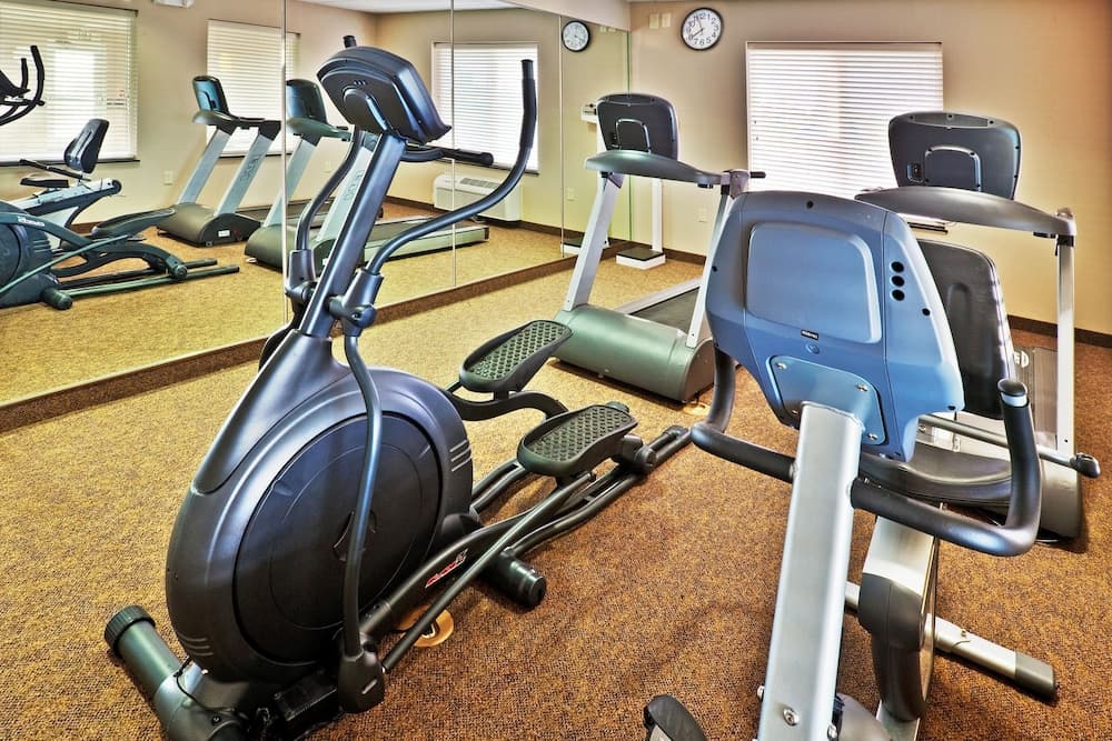 Comfort Inn & Suites Miami - Route 66 — 23