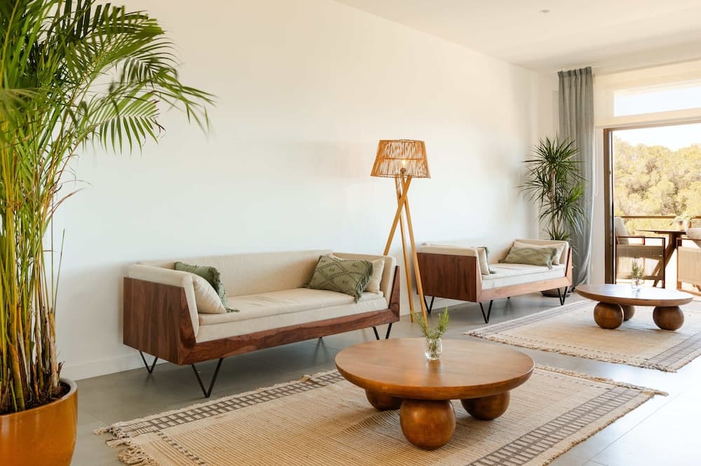 Victoria Sunset Suites Hotel — 15