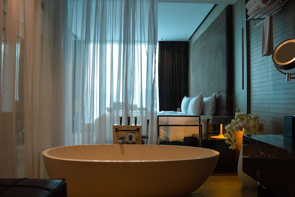 The Canvas Dubai - MGallery Hotel Collection — 21