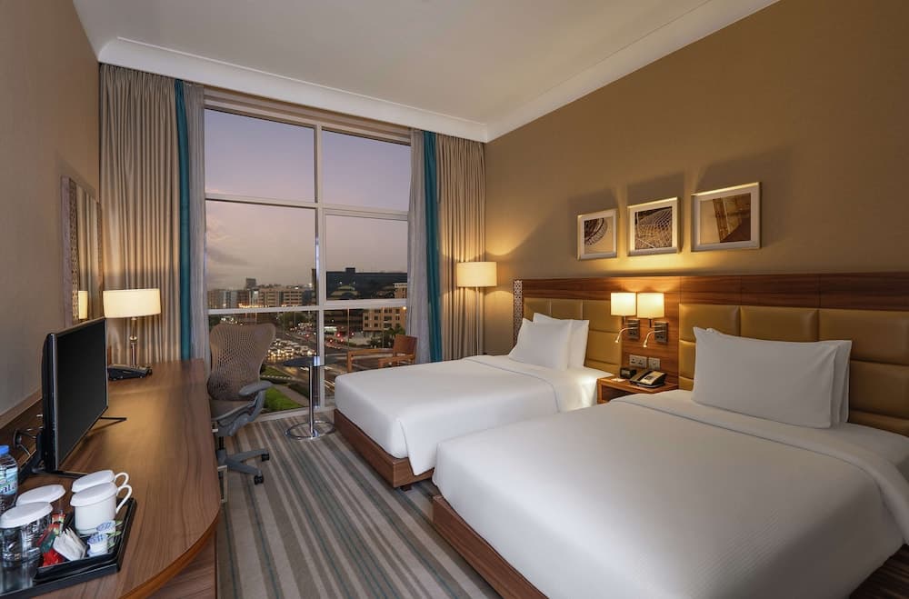 Hilton Garden Inn Dubai Al Mina — 17