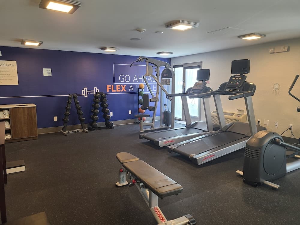 Holiday Inn Express & Suites Ft. Lauderdale N - Exec Airport by IHG — 15