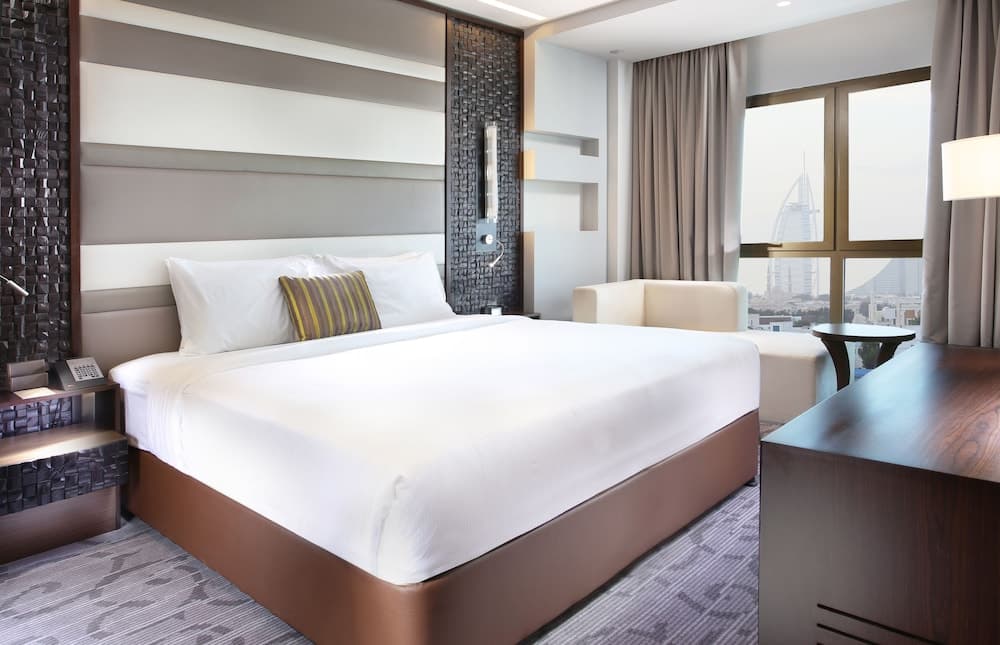Metropolitan Hotel Dubai — 2