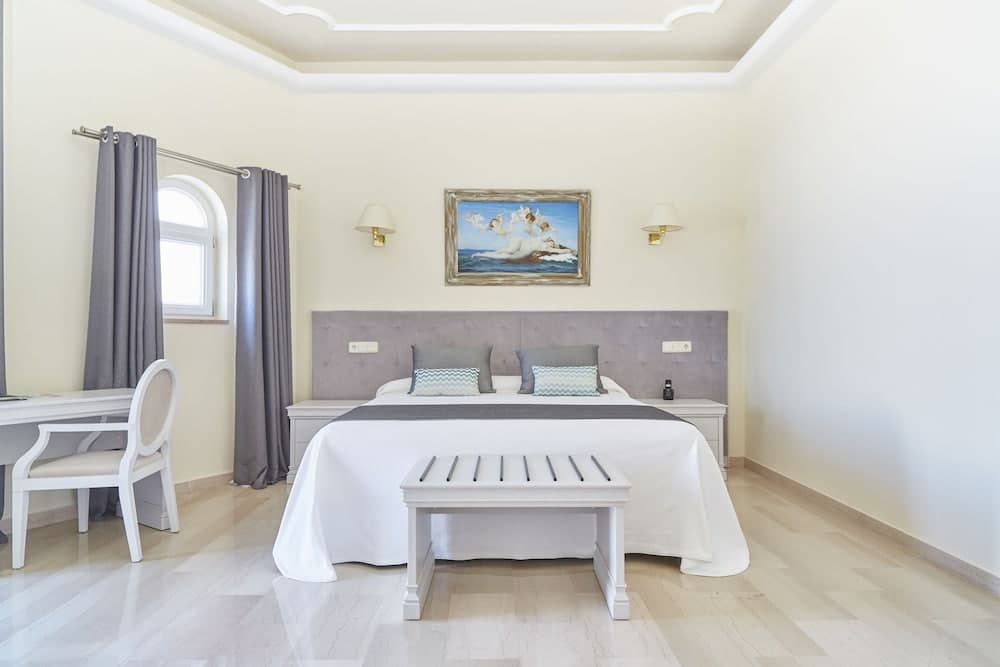 Gran Hotel Palladium — 28