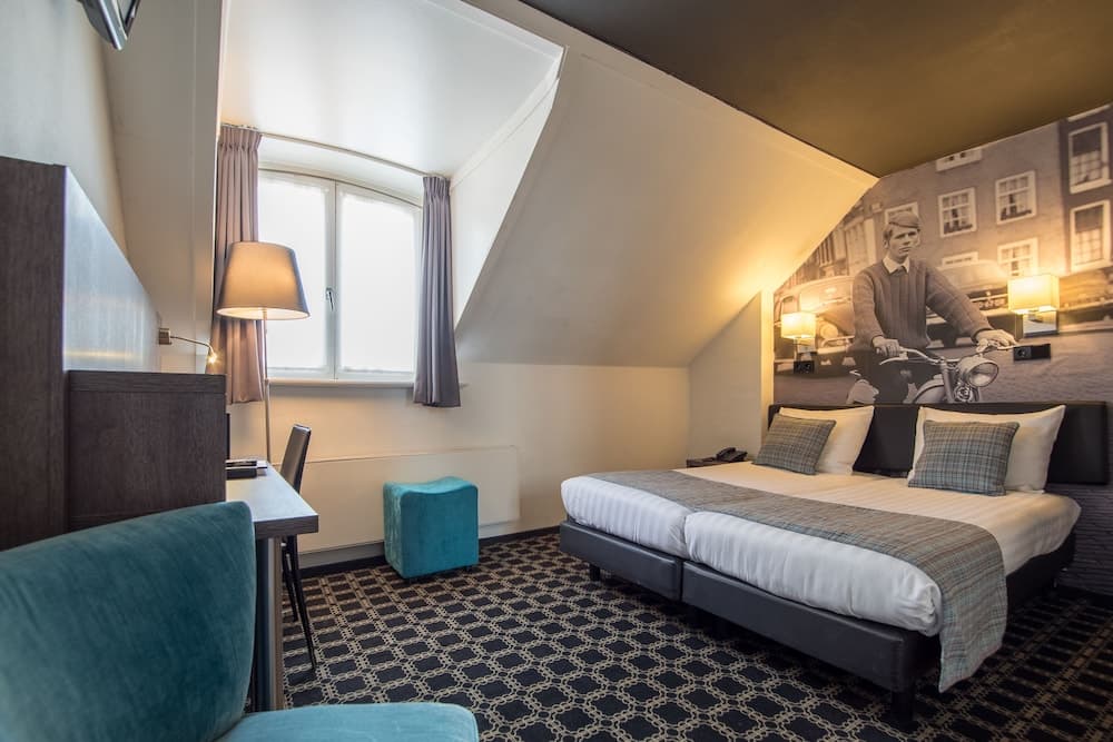 Hotel Cornelisz — 21