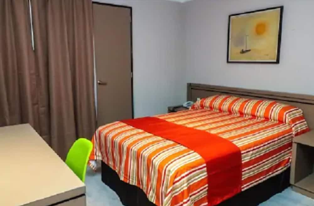 Corinto Hotel — 11