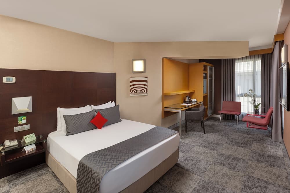 Hotel Nippon — 8