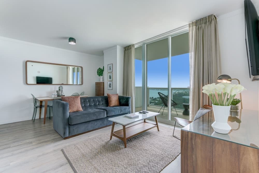 iCoconutGrove Vacation Rentals — 16