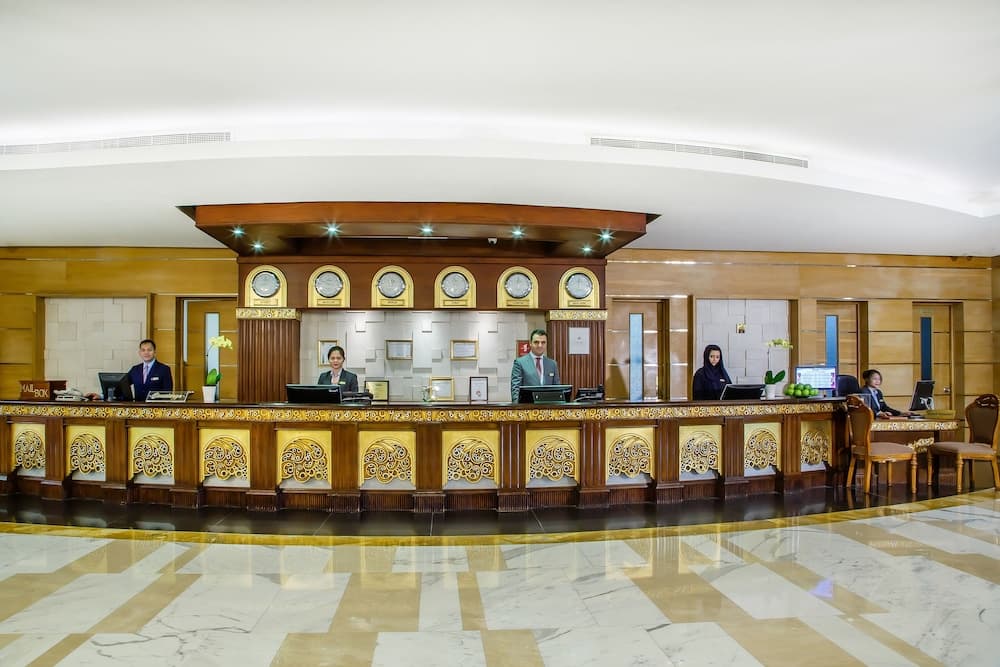 Grand Excelsior Hotel Bur Dubai — 2