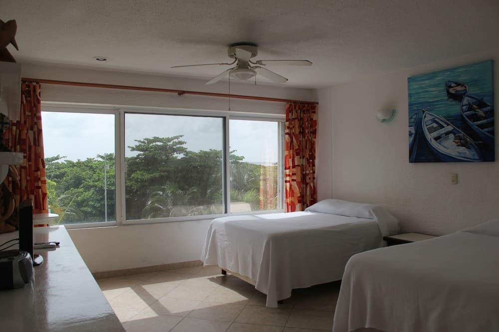 Suites Brisas Cancun — 4