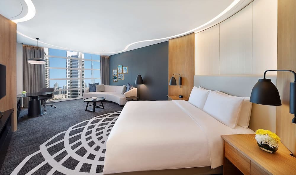 DoubleTree by Hilton Dubai - Business Bay — 14
