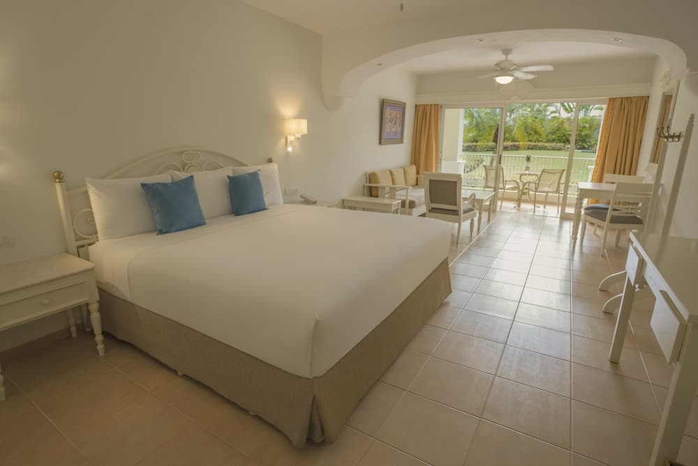 Iberostar Waves Punta Cana - Todo Incluido — 11