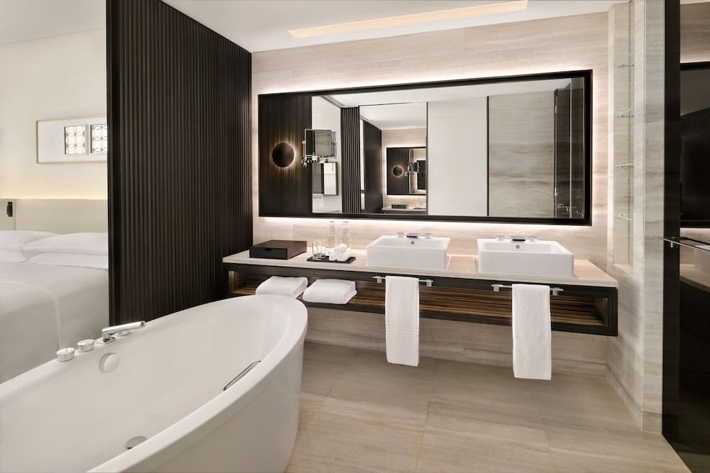 Sheraton Grand Hotel, Dubai — 23