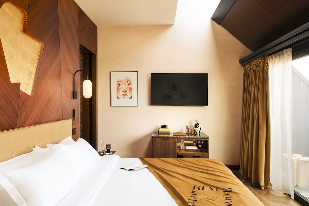 Hotel Madame Traum — 14