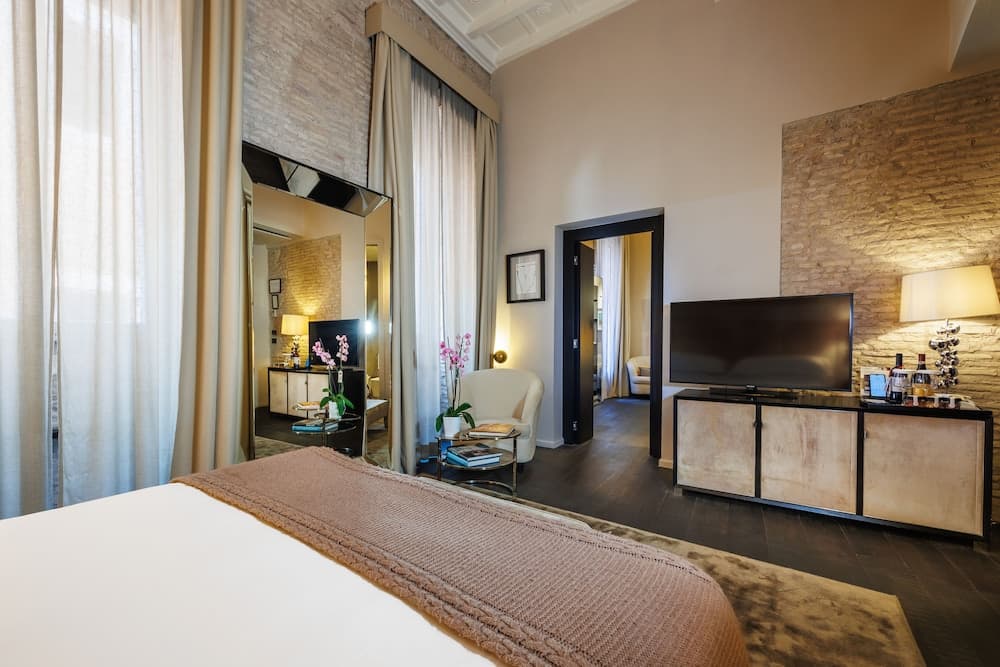 DOM Hotel — 6