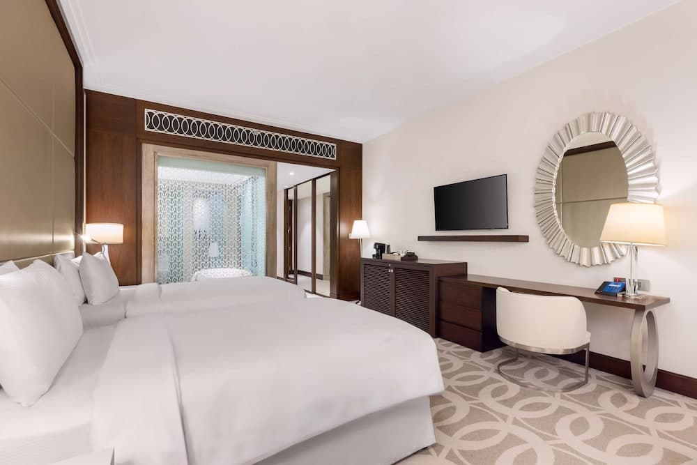 Hilton Dubai Al Habtoor City — 30