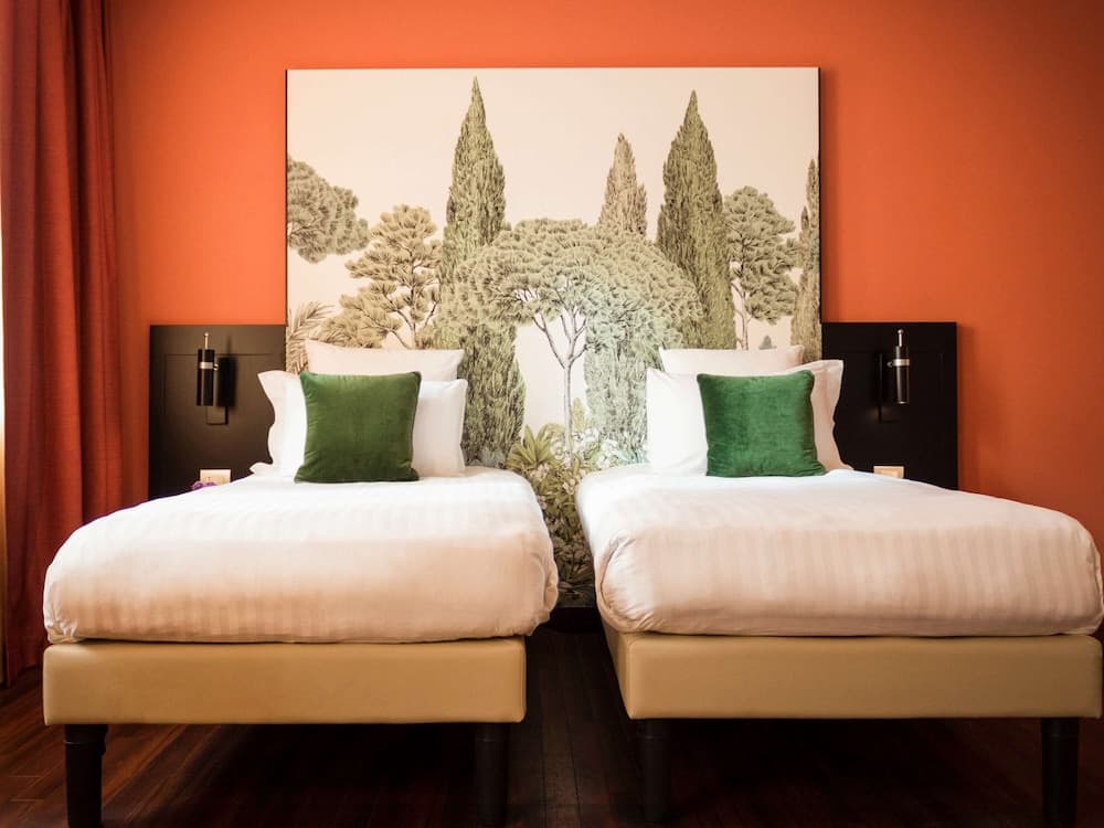 Mercure Roma Corso Trieste — 16