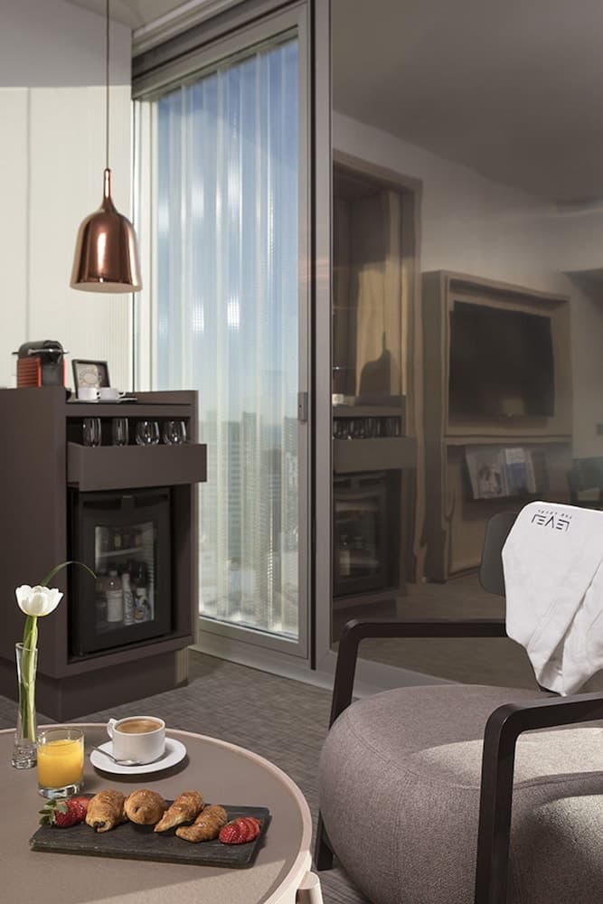 Melia Barcelona Sky — 7