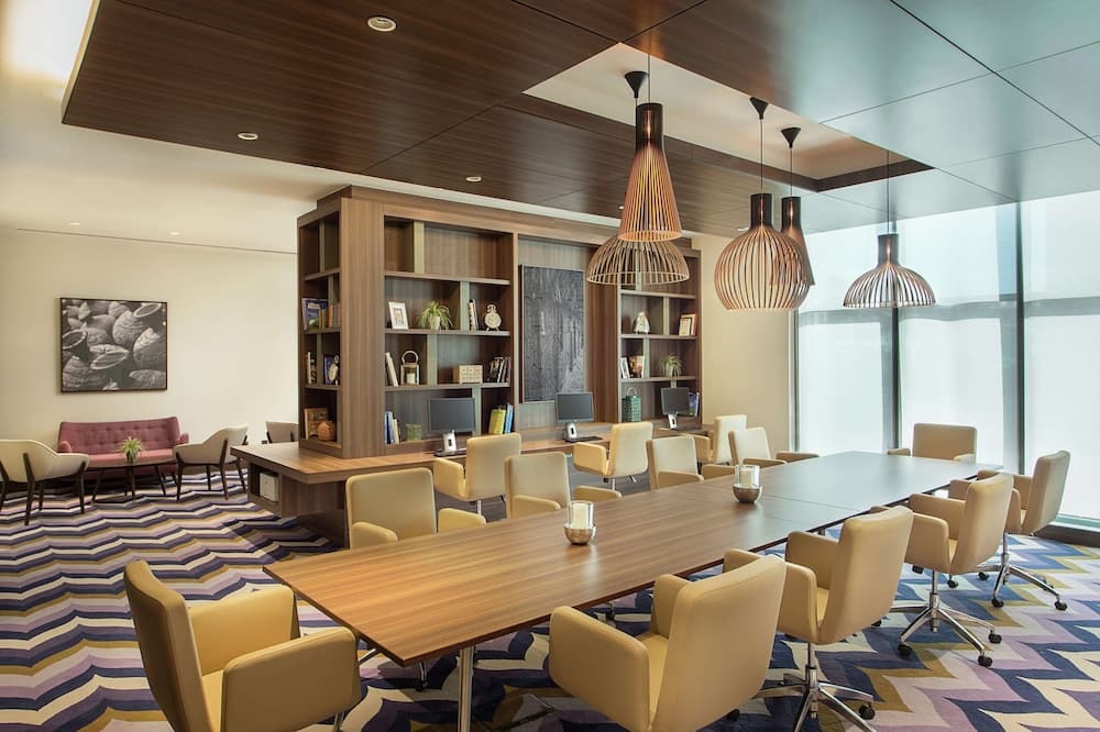 Hampton by Hilton Dubai Flughafen — 3