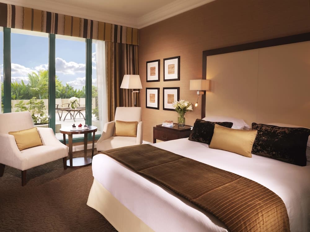Mövenpick Grand Al Bustan Dubai — 26