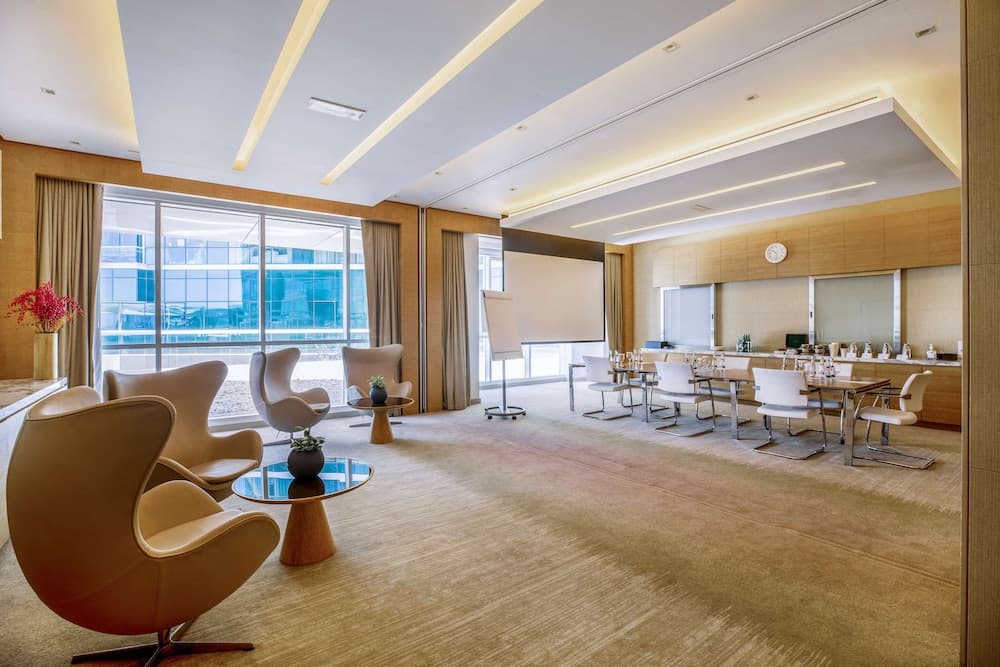 DoubleTree by Hilton Dubai - Jumeirah Beach — 8