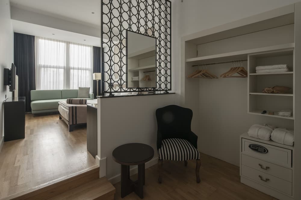 AKKA Lush Hotel Taksim — 6
